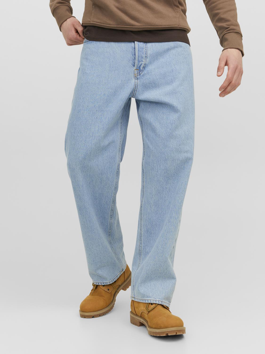 model_shot-front
